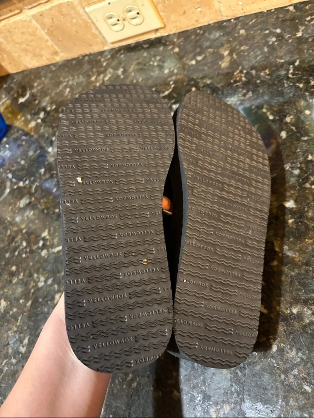 Yellow Box Pearce Sandals! Women’s 7.5 - Picture 5 of 6